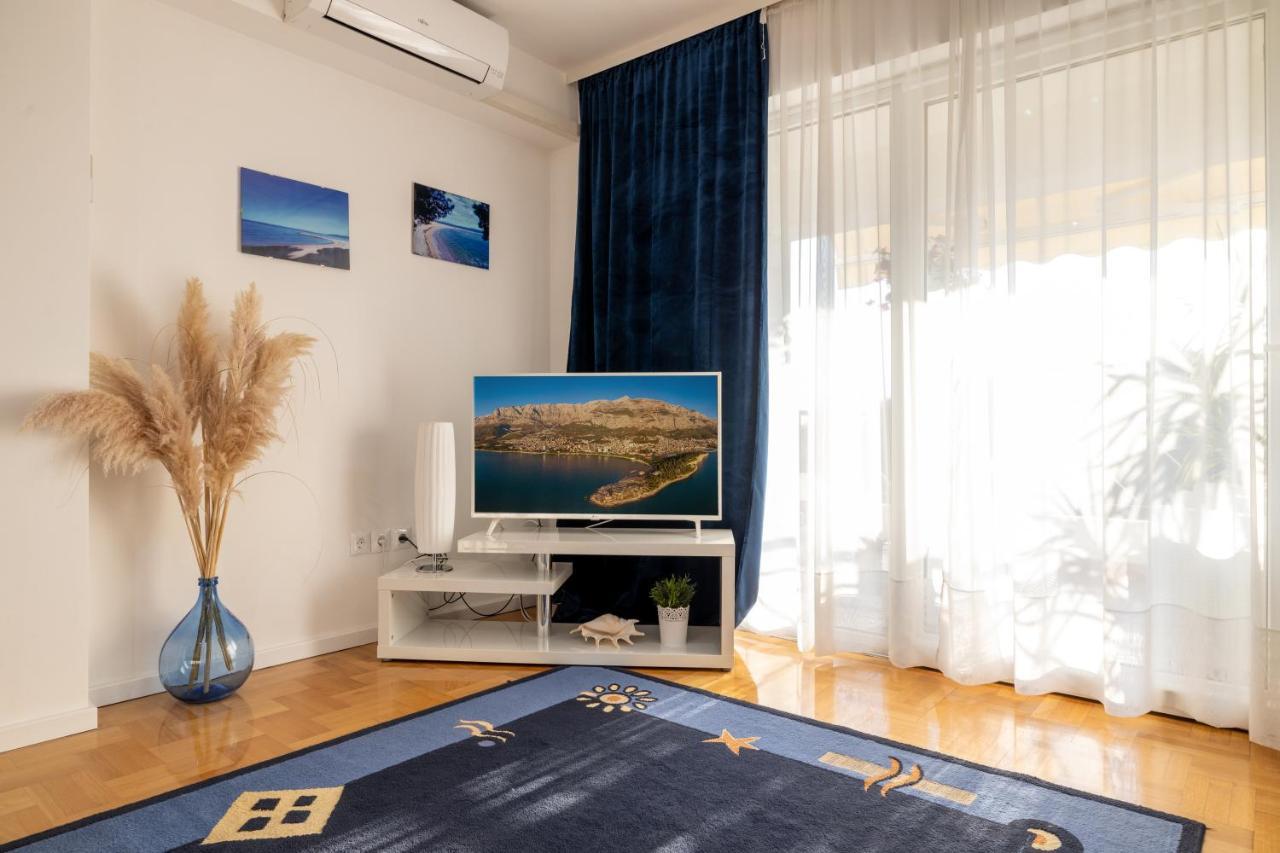Apartments Antunovic Макарска Экстерьер фото