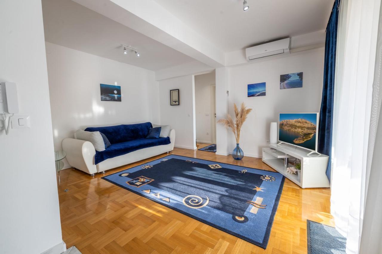 Apartments Antunovic Макарска Экстерьер фото