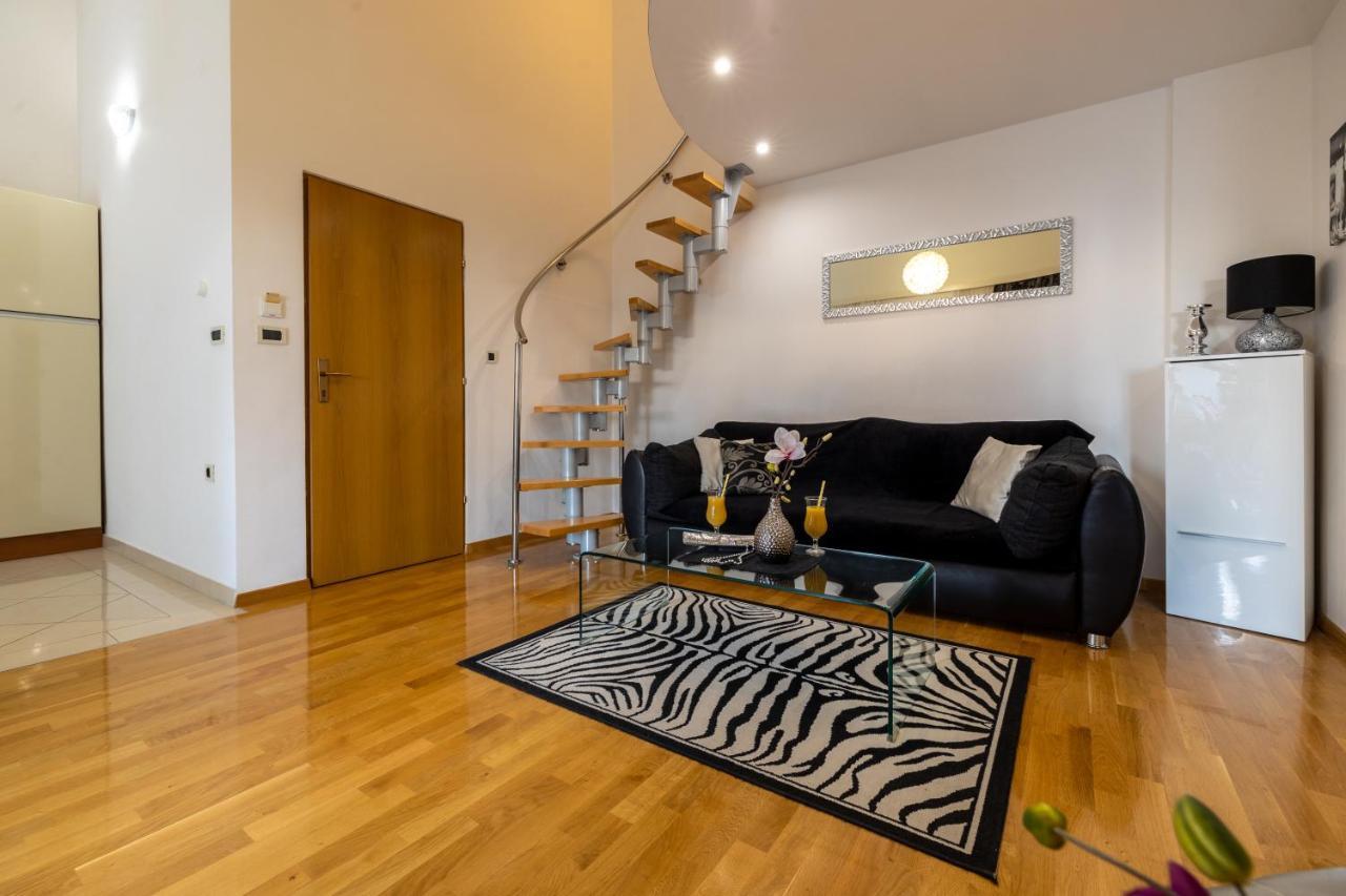 Apartments Antunovic Макарска Экстерьер фото
